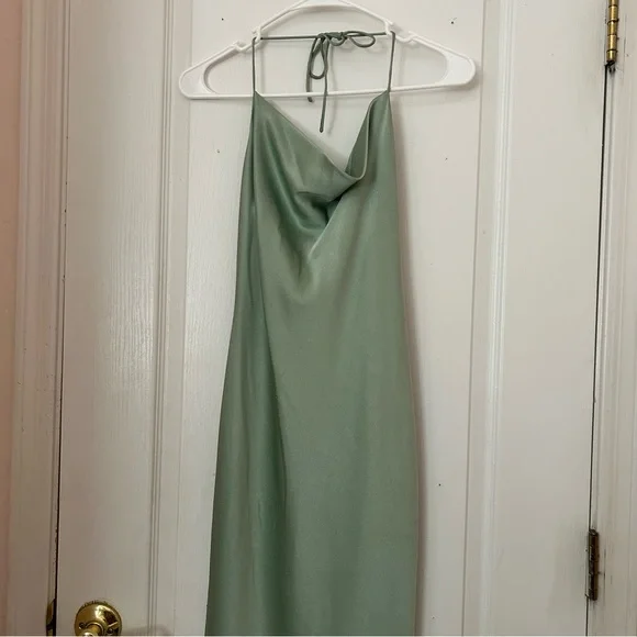 Alice + Olivia Satin Dress - Picture 4 of 7